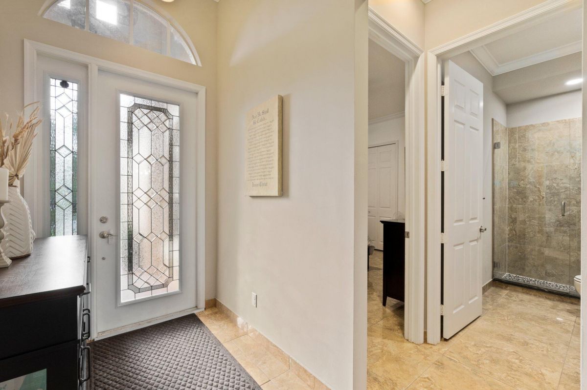 7160 Maidstone Drive