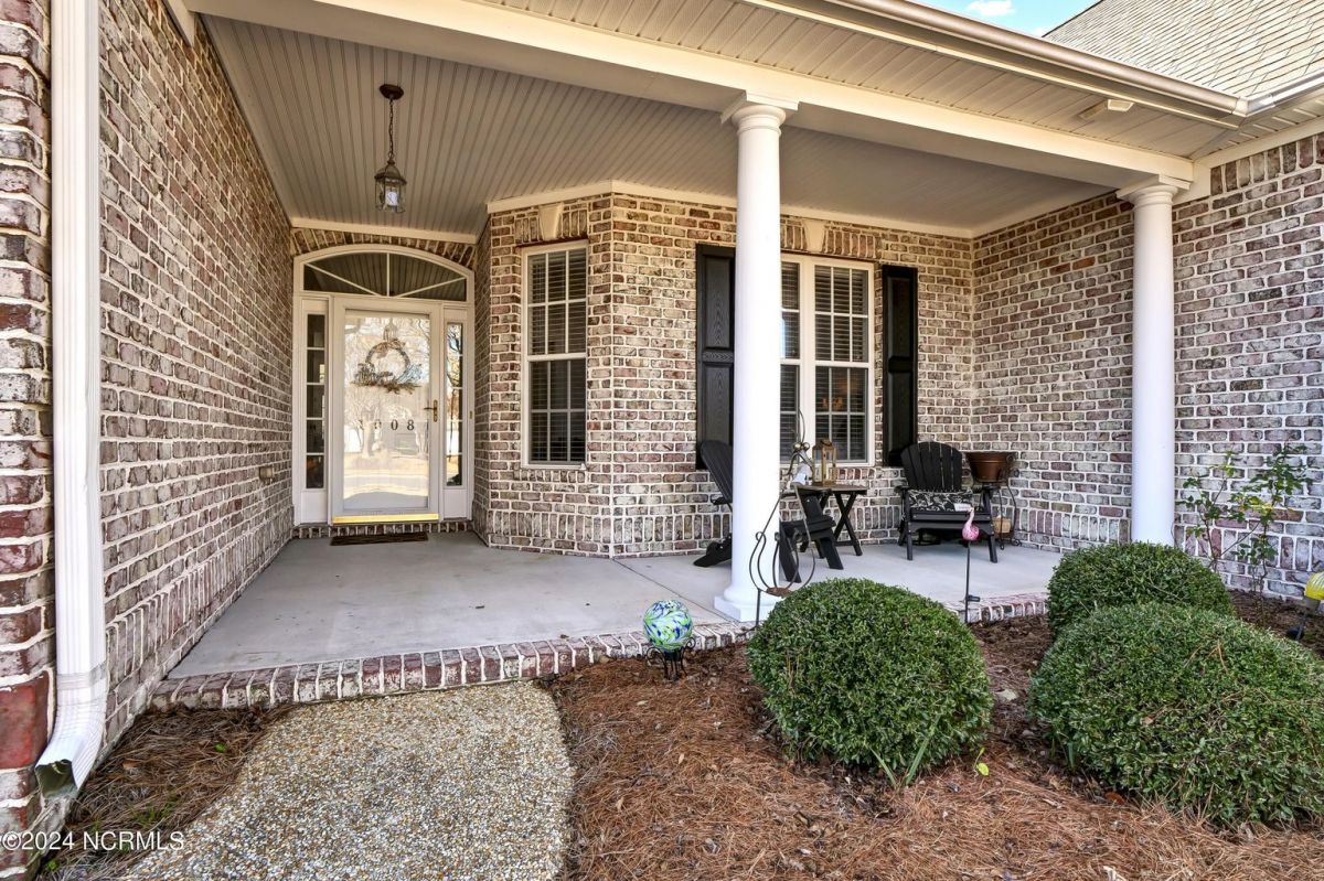 1008 Townes Court