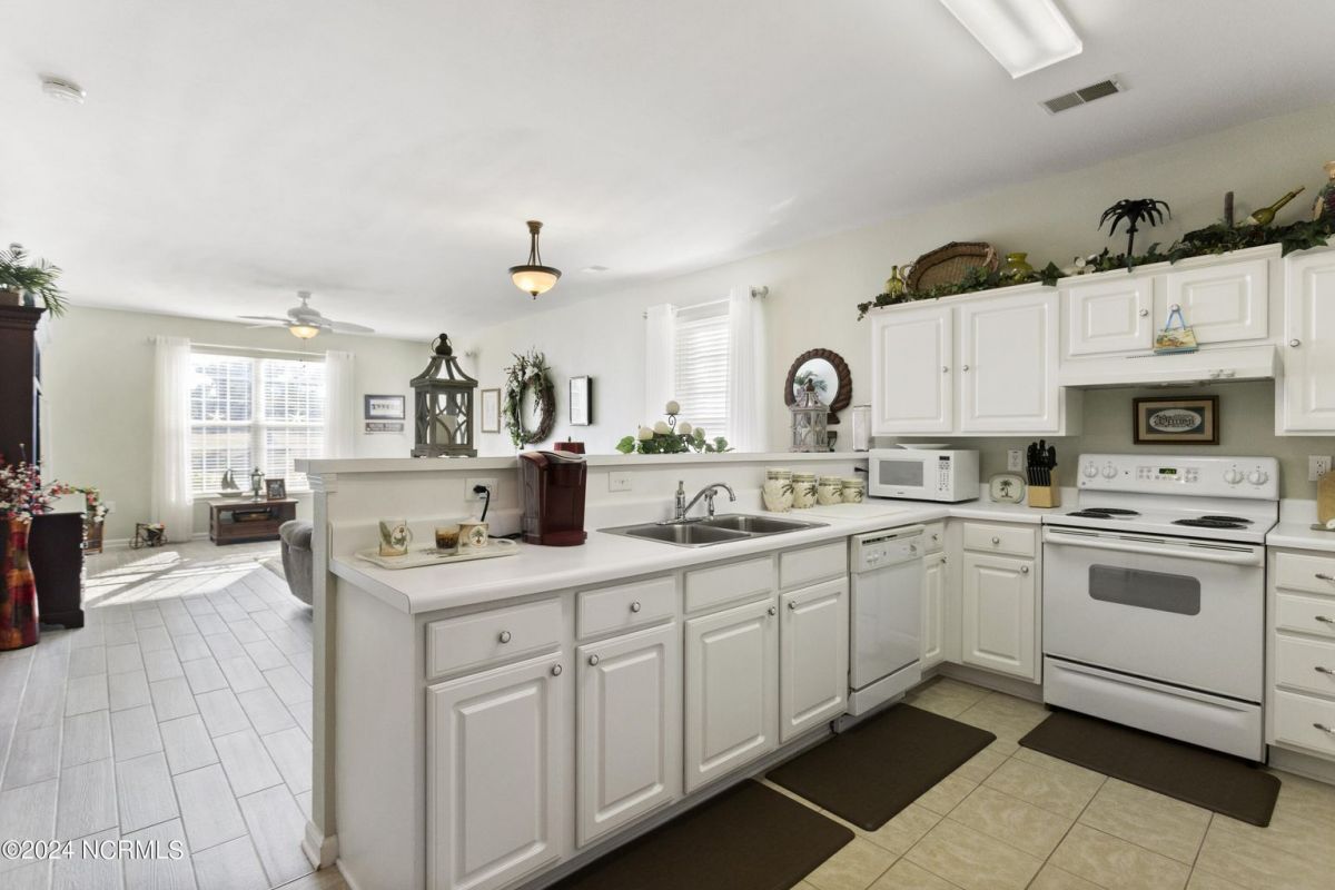 988 Great Egret Circle