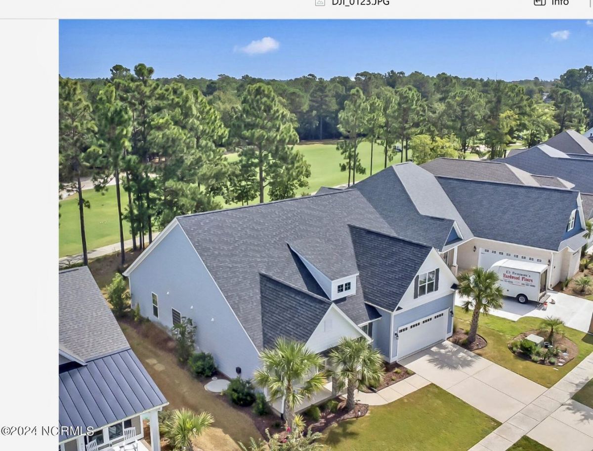 8277 Oak Abbey Trail