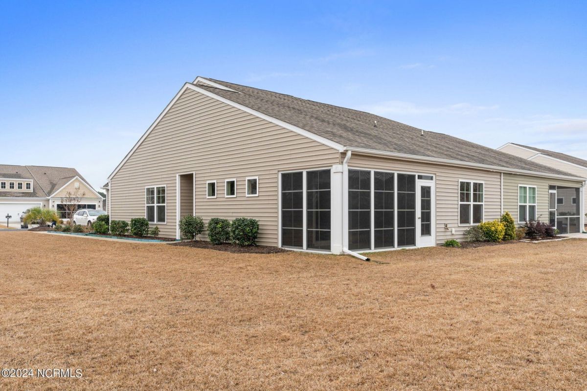 1094 Chadsey Lake Drive