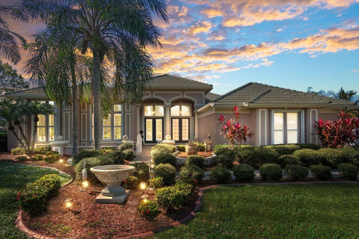 7984 Plantation Lakes Drive