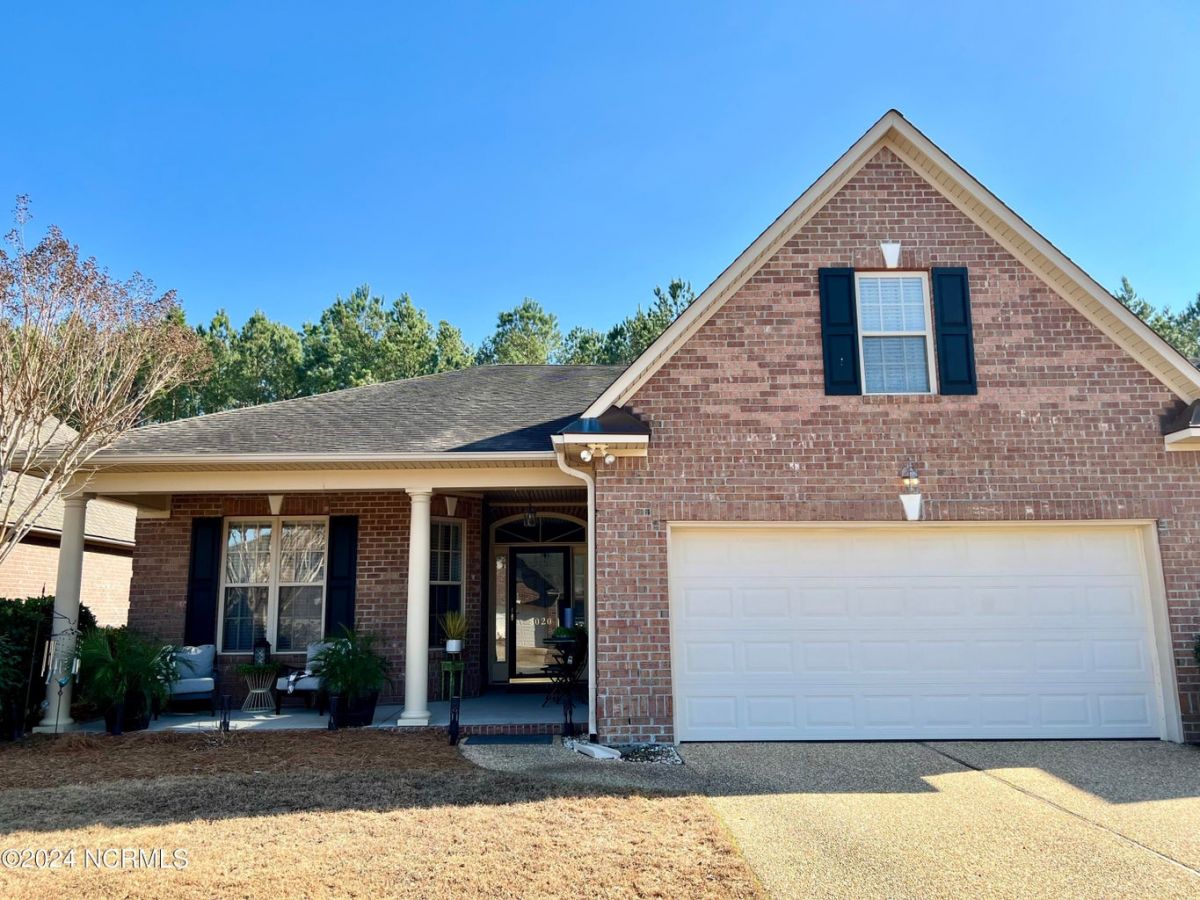 3020 Braewood Court