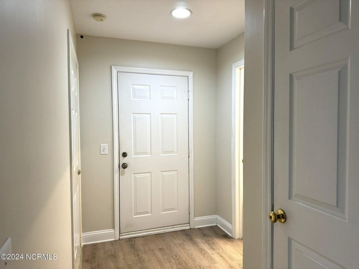 3030 Marsh Winds Circle