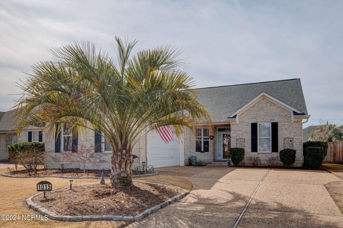 1015 Garden Club Way