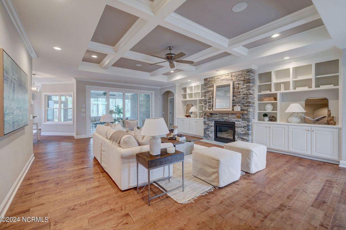 8658 Piney Hollow Court