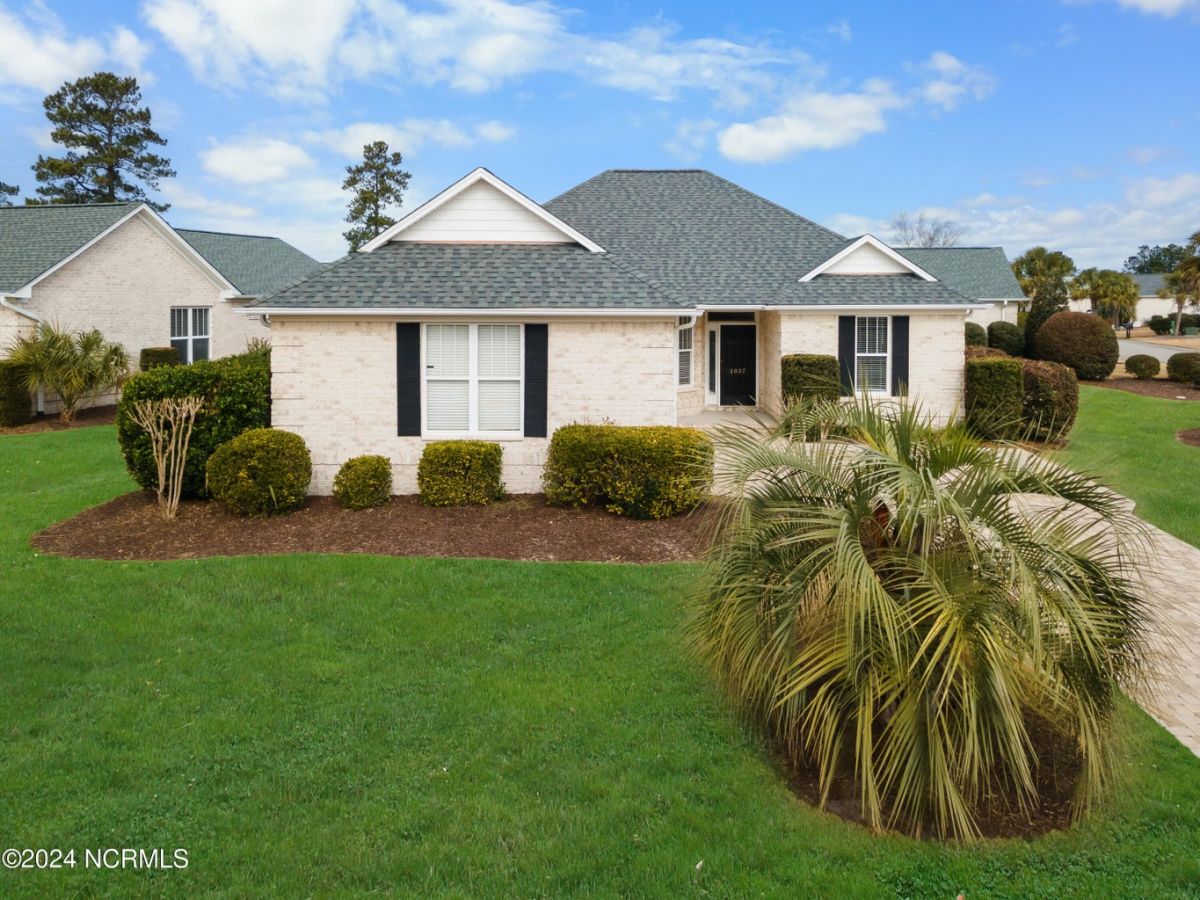 1037 Garden Club Way