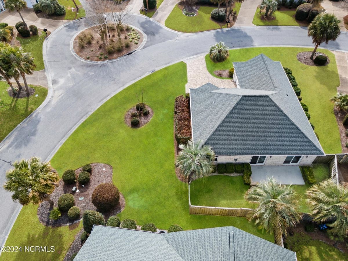 1037 Garden Club Way