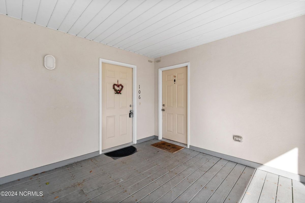 3030 Marsh Winds Circle