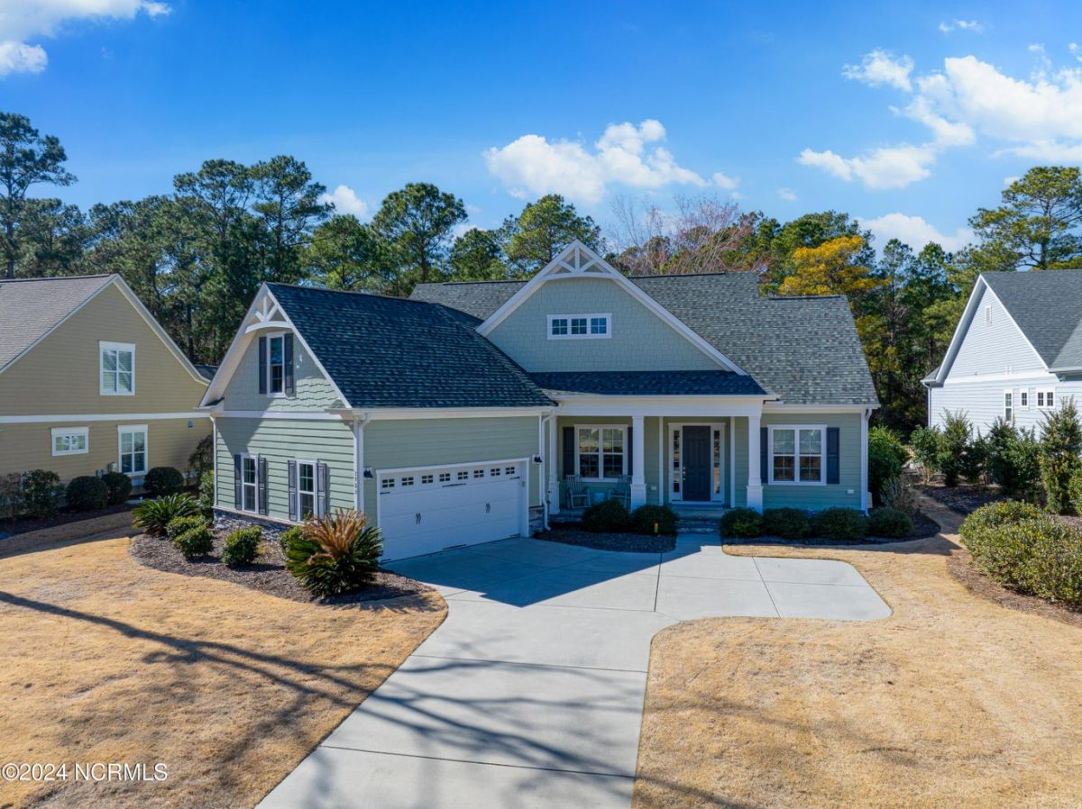 2732 Cedar Crest Drive