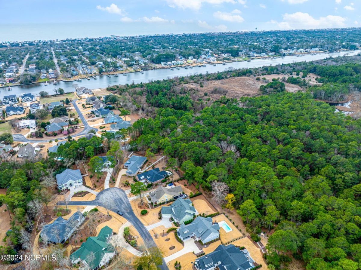 2732 Cedar Crest Drive