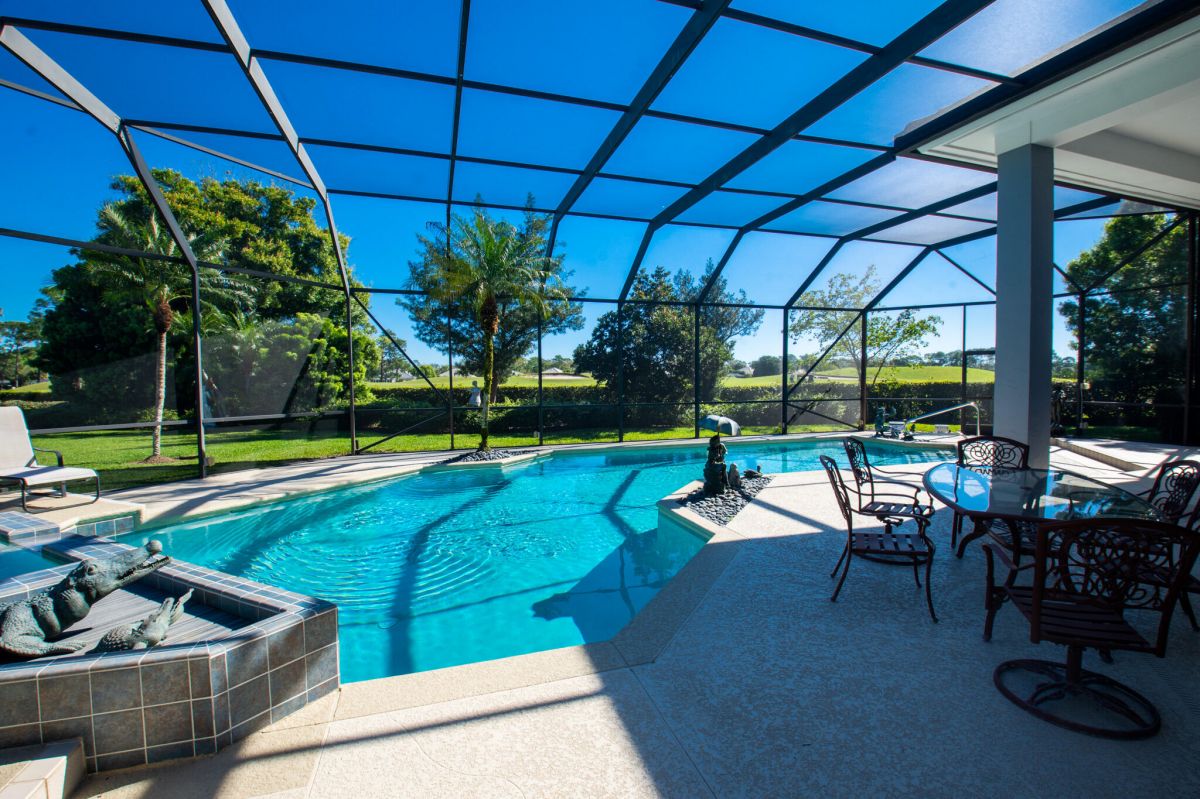 623 Palmetto Cove