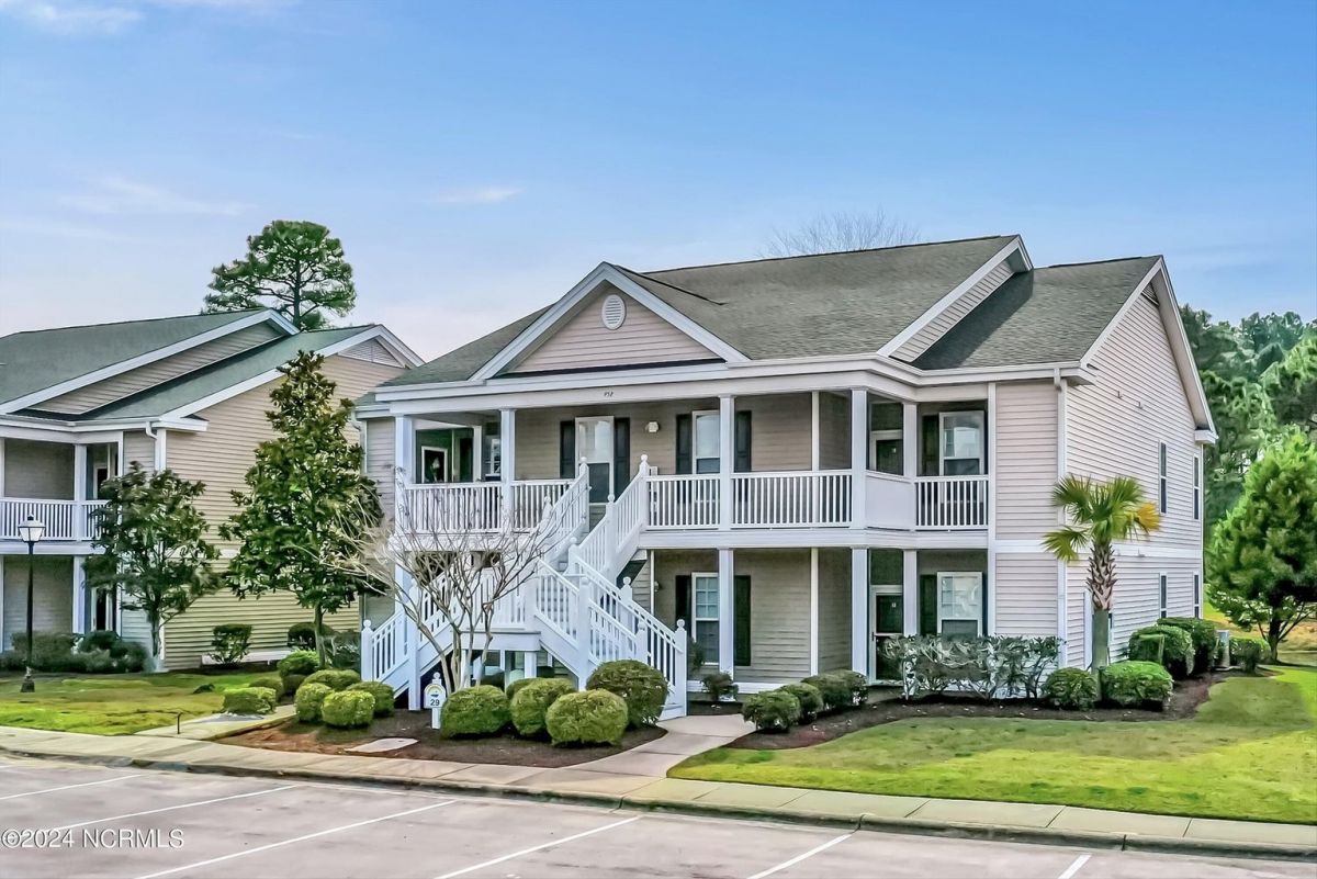 952 Great Egret Circle