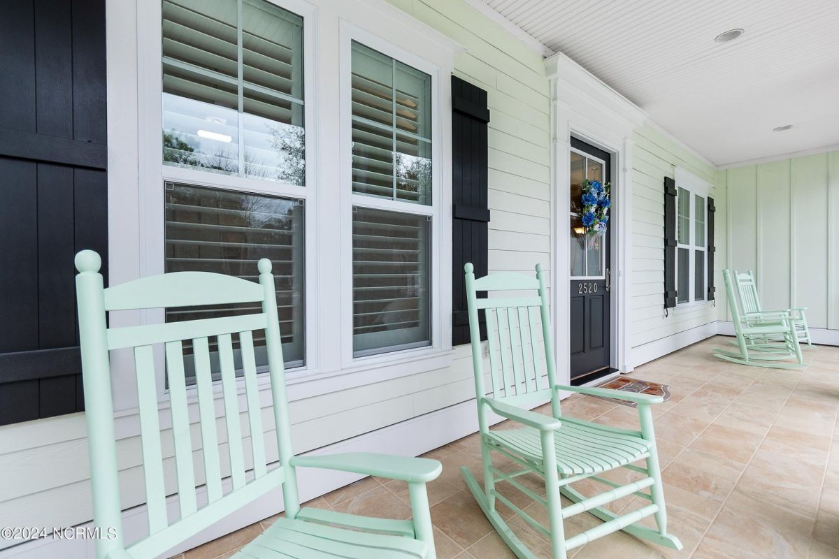 2520 Parkridge Drive