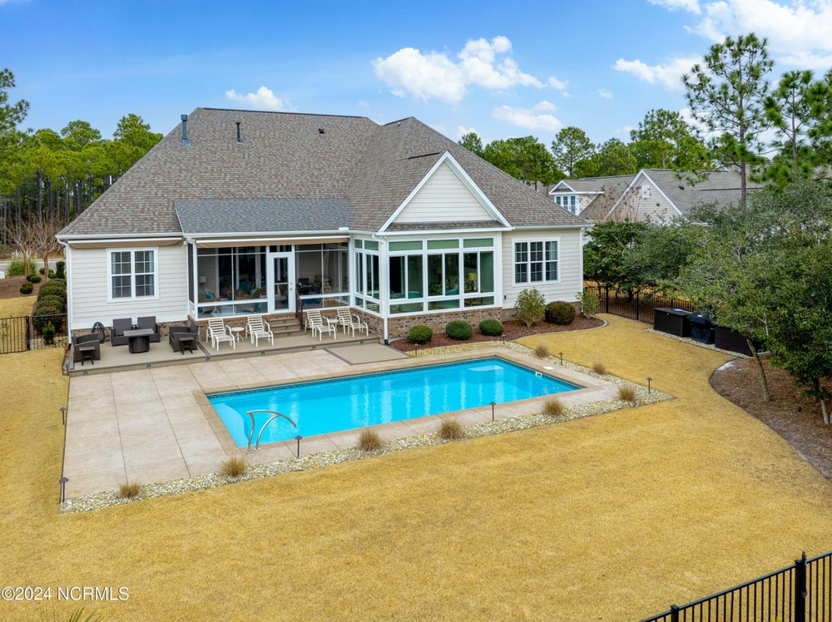 2570 Parkridge Drive