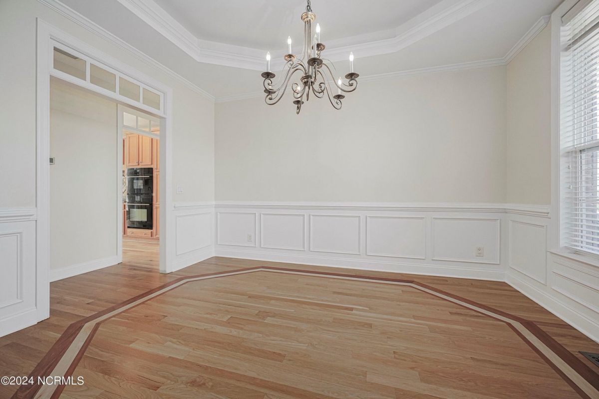 1329 Hydrangea Court