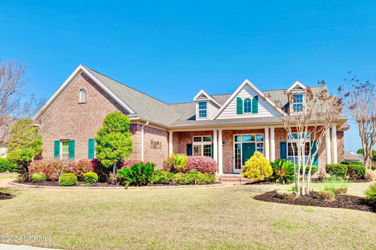 1014 Wind Lake Way