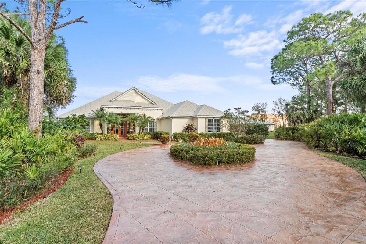 11146 Lands End Chase