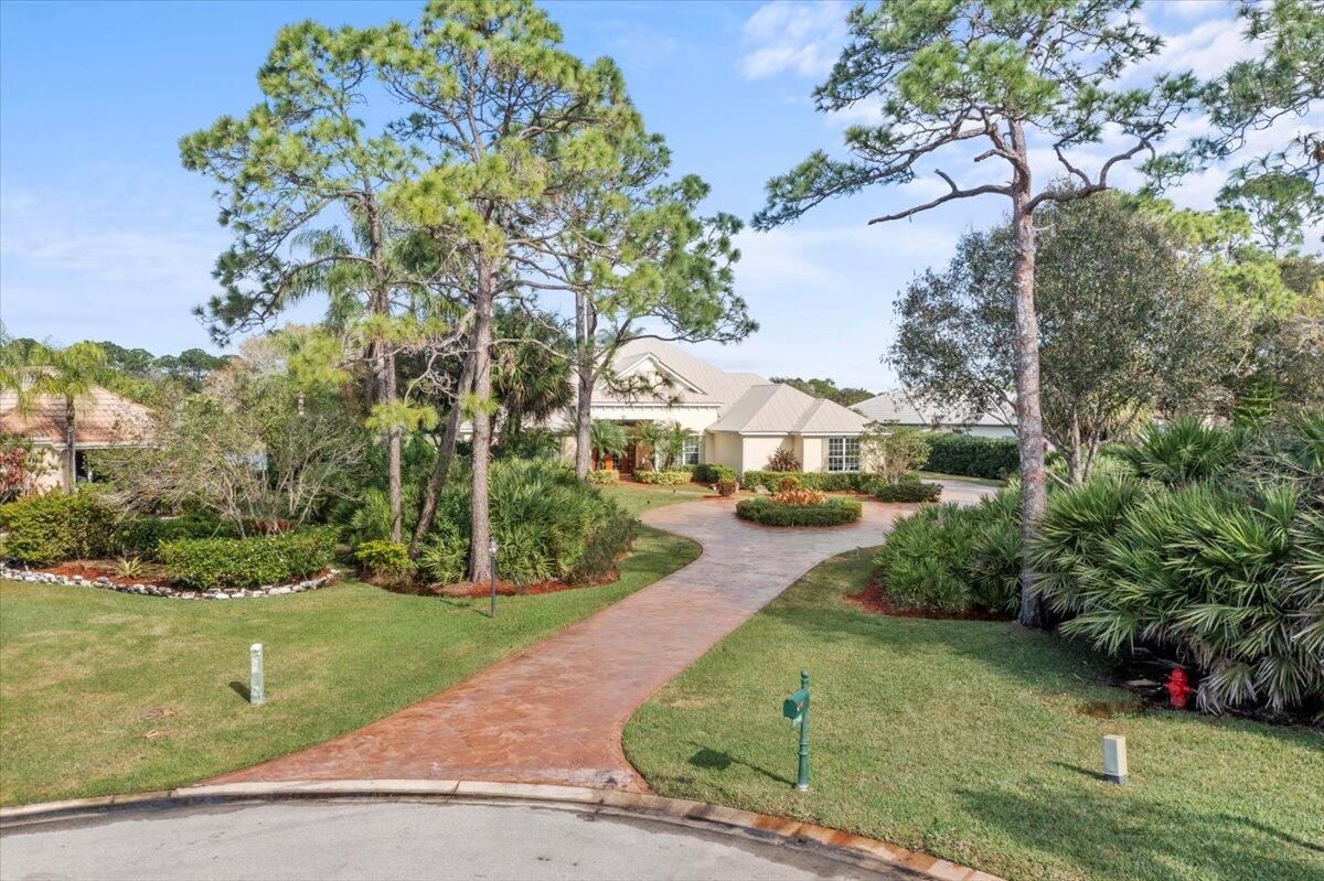 11146 Lands End Chase