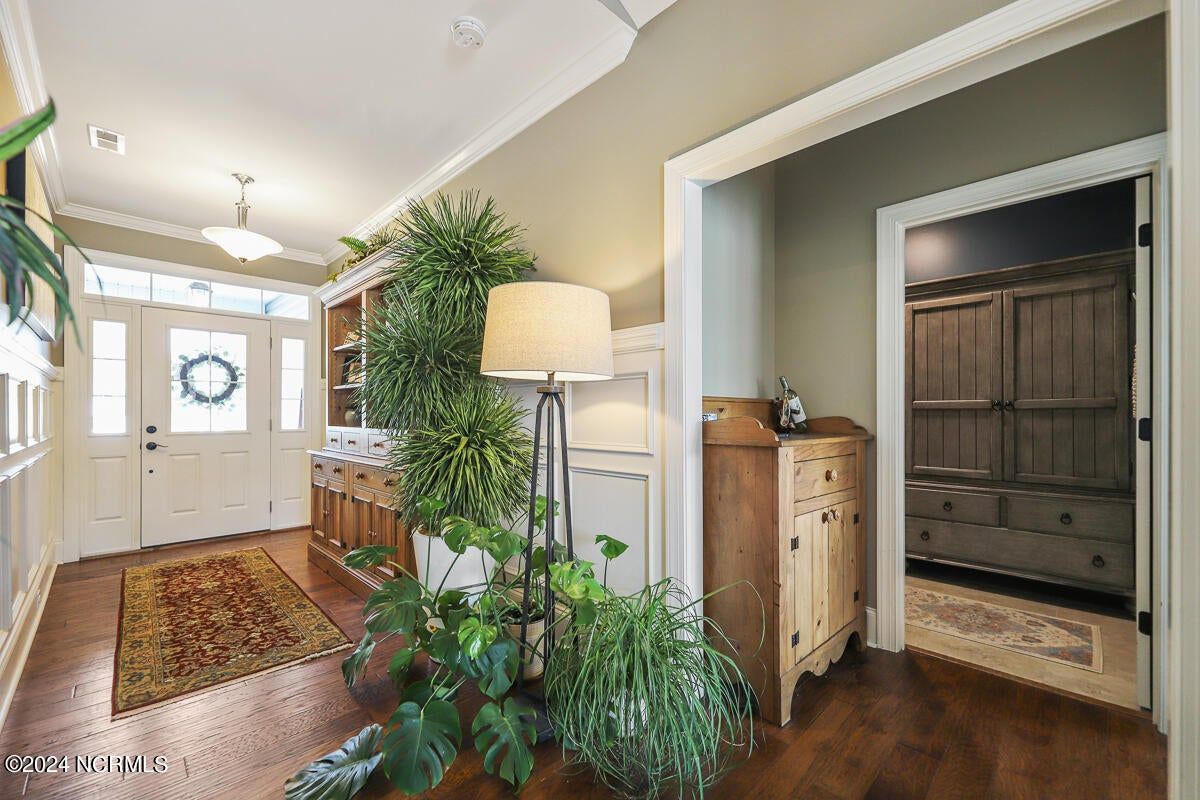 1380 Arot Court