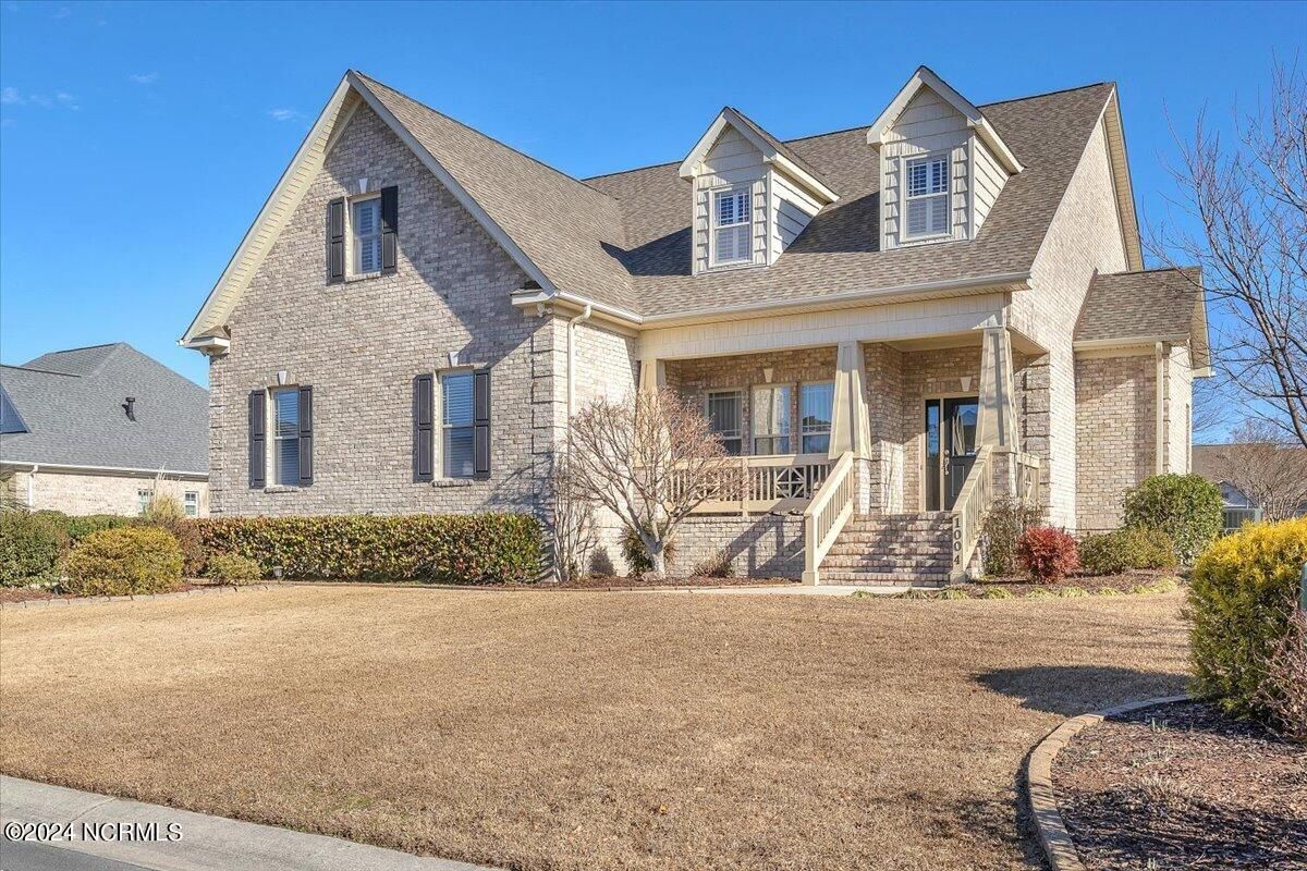 1004 River Bay Court
