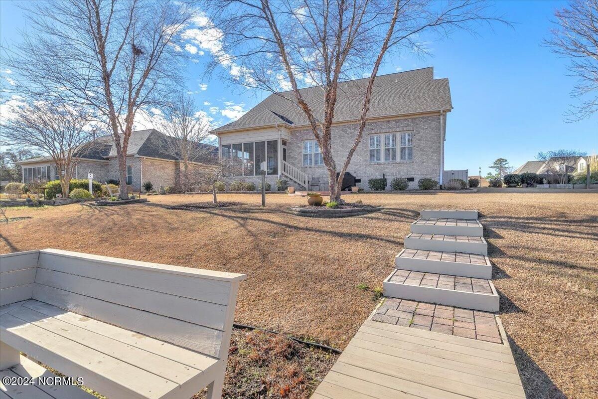 1004 River Bay Court