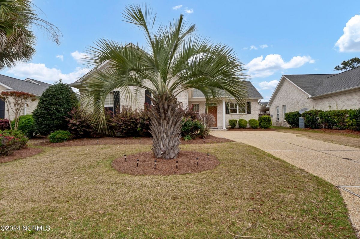 1047 Garden Club Way