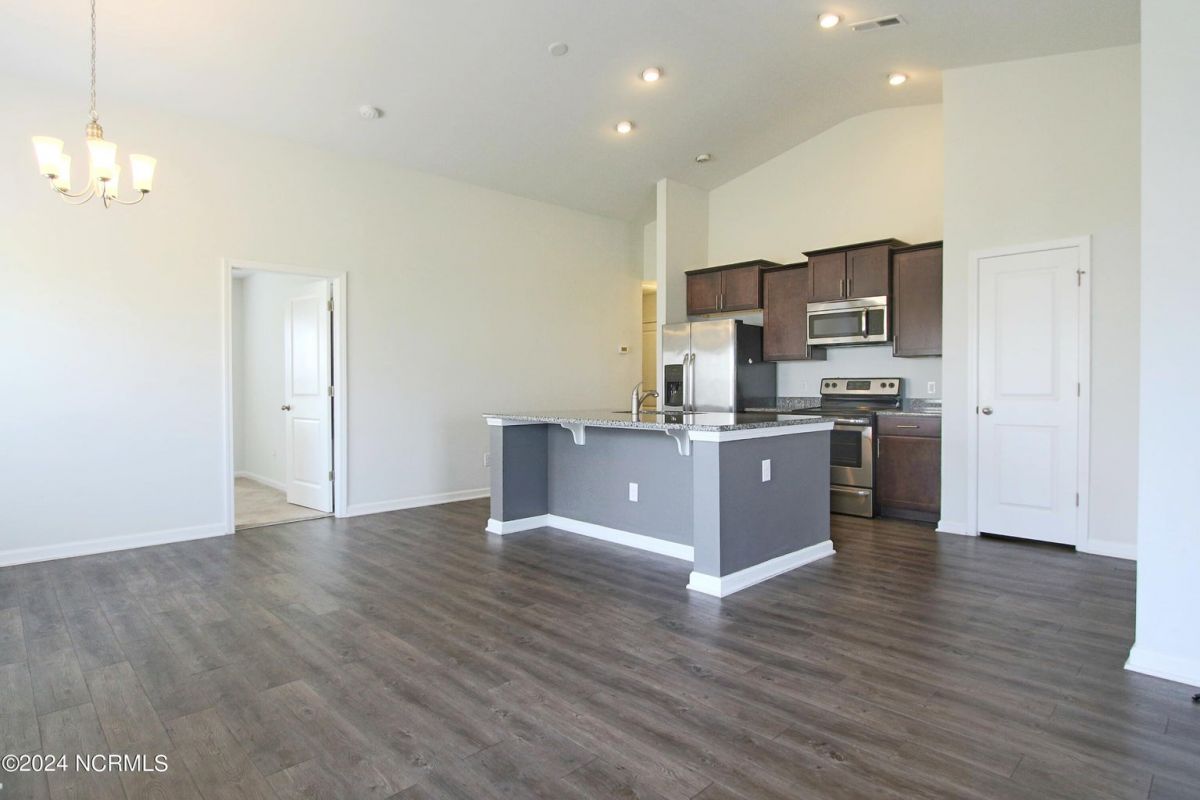 1090 Chadsey Lake Drive