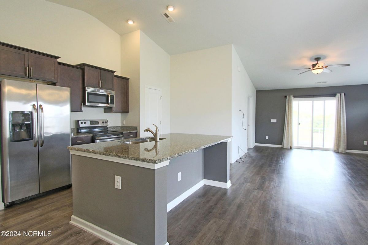 1090 Chadsey Lake Drive