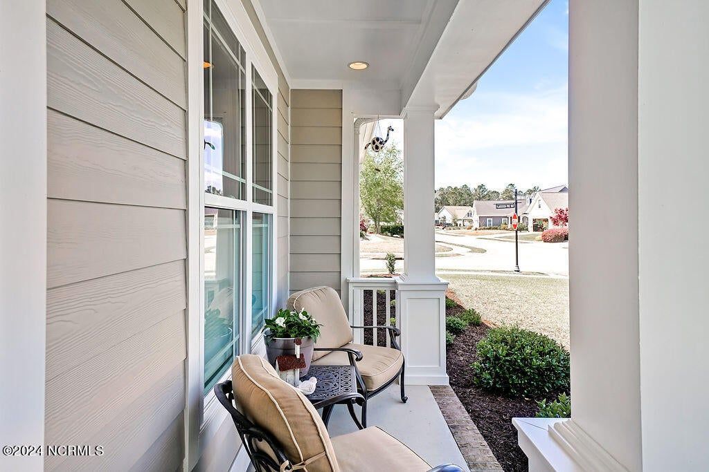 2405 Plantation Pine Way