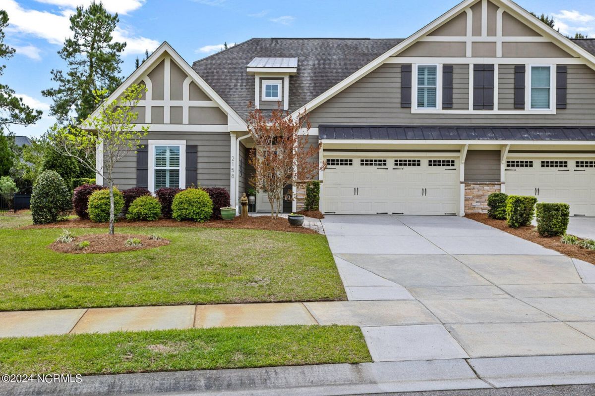 2158 Forest View Circle