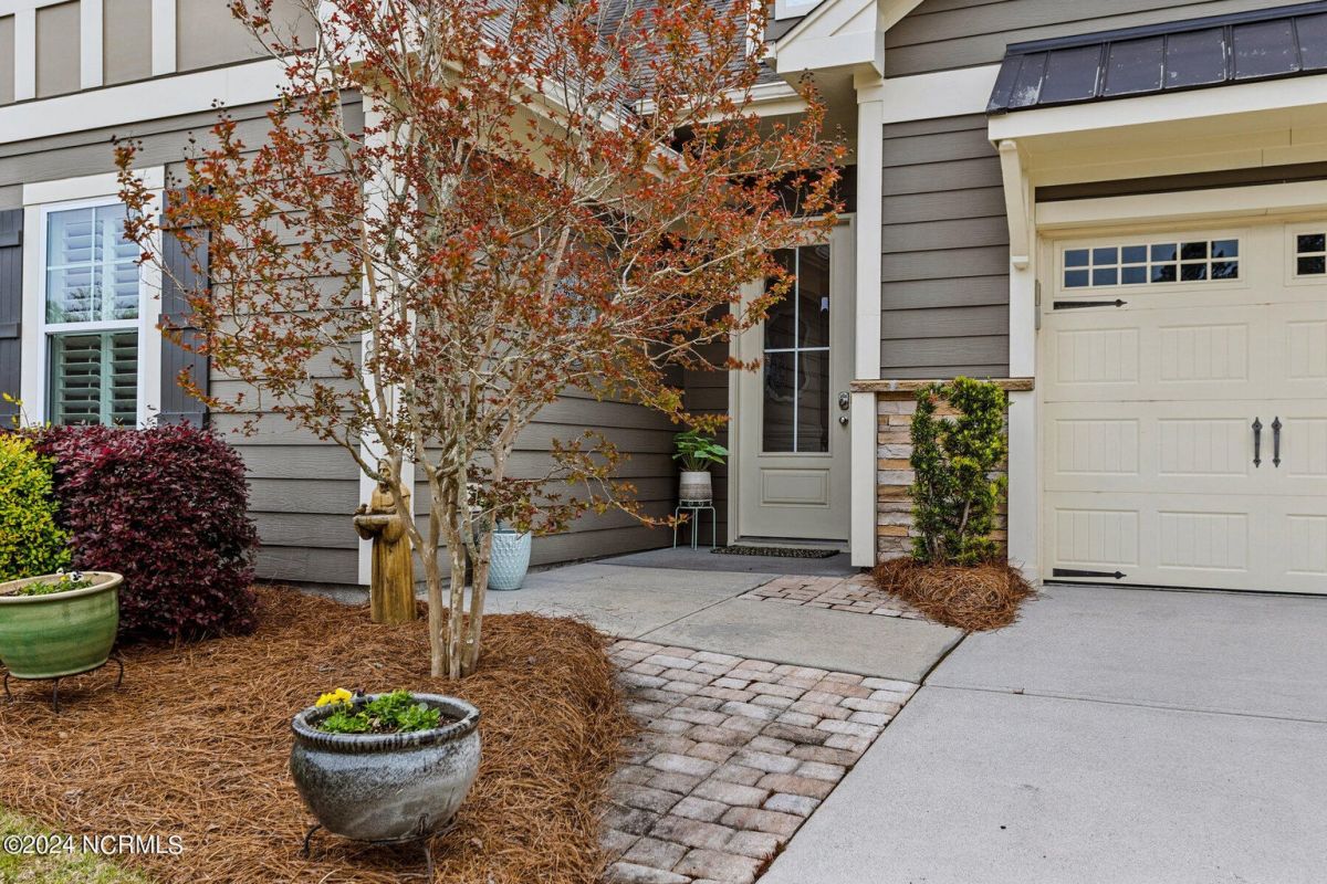 2158 Forest View Circle