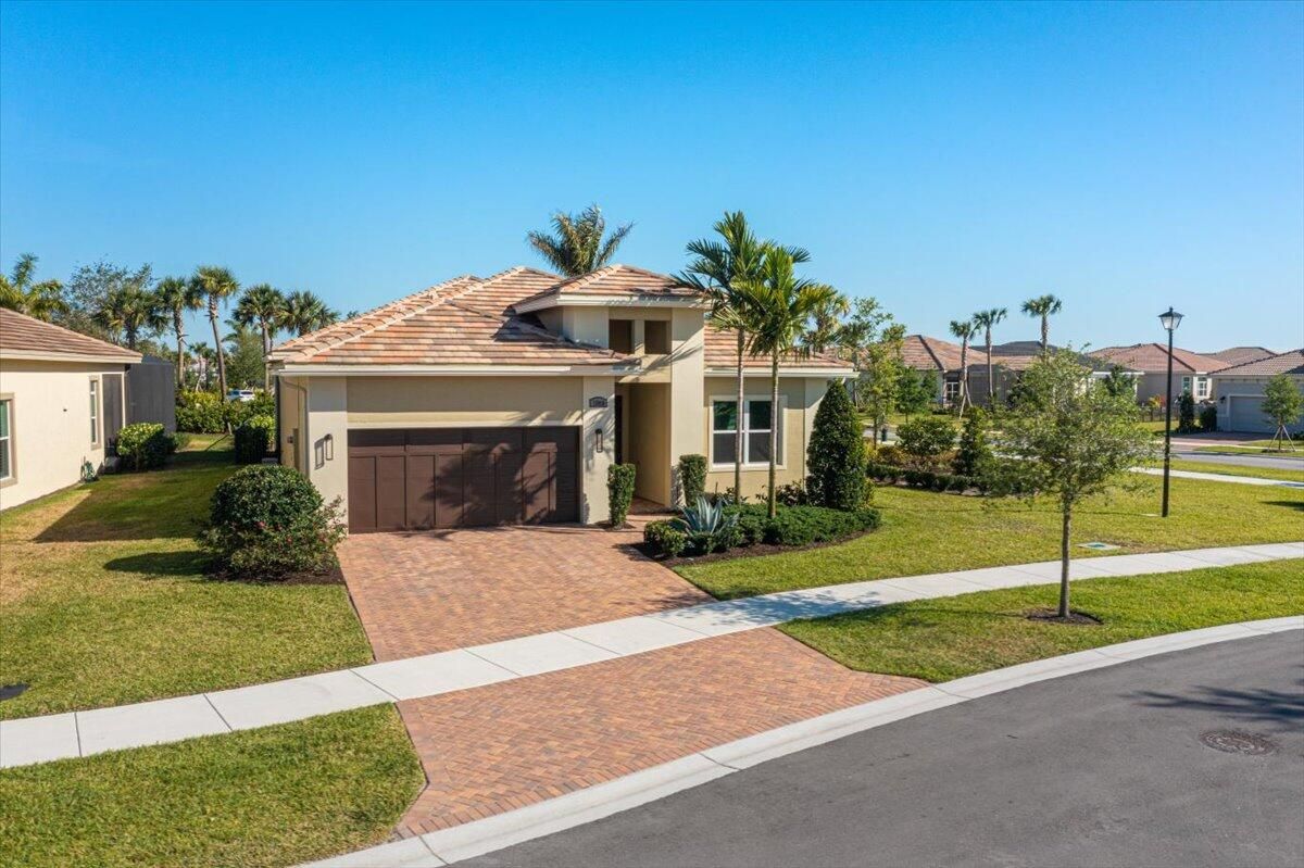12018 Vano Way