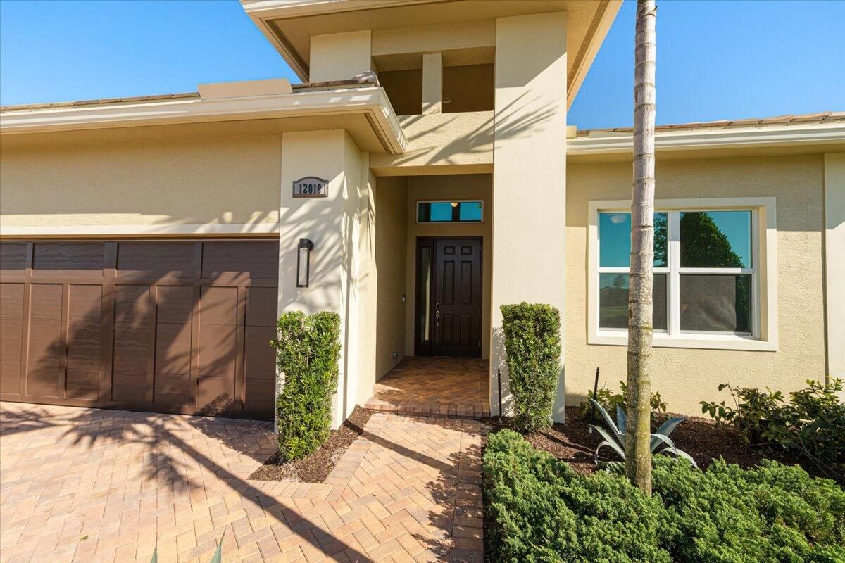 12018 Vano Way