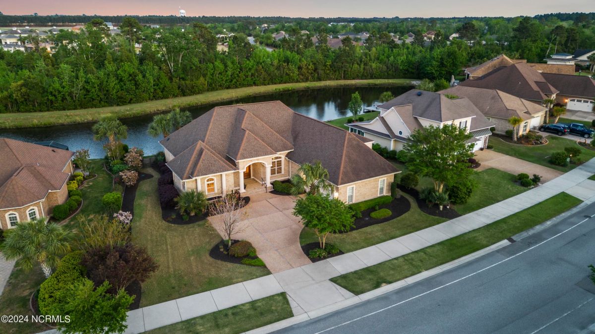 8302 Compass Pointe East Wynd