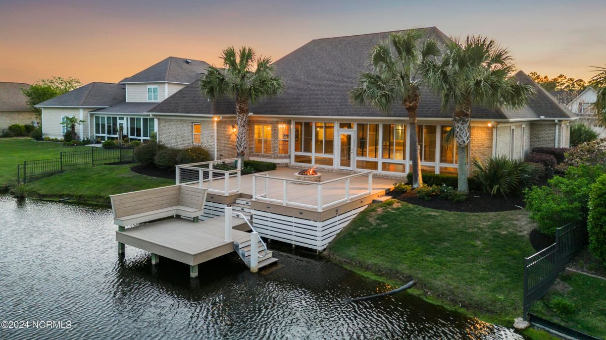 8302 Compass Pointe East Wynd