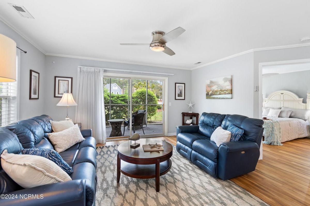 3350 Club Villas Drive