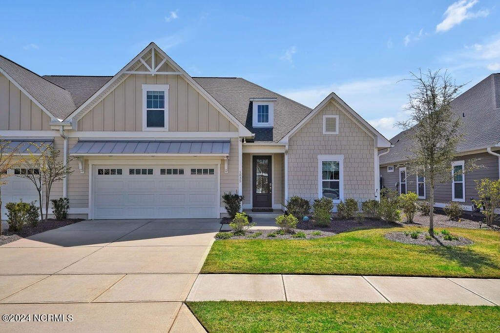 1635 Ferngrove Court