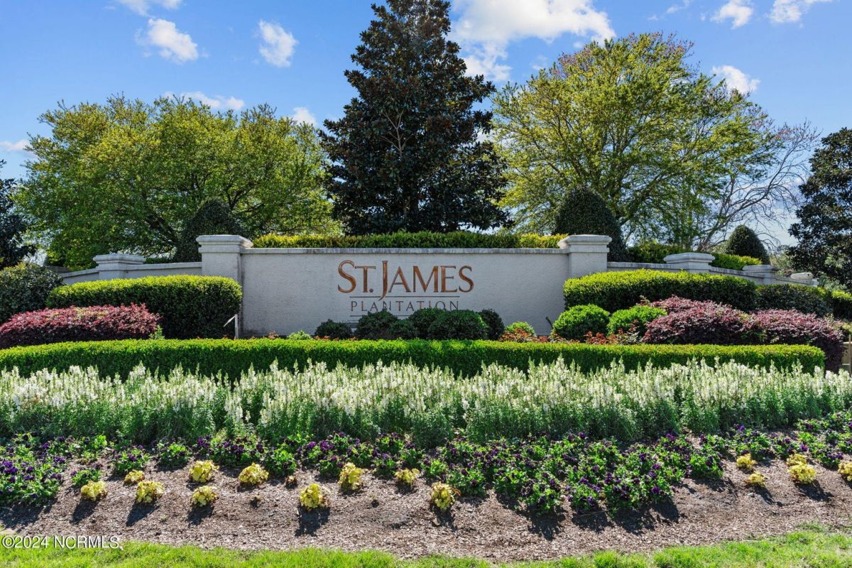 3350 Club Villas Drive