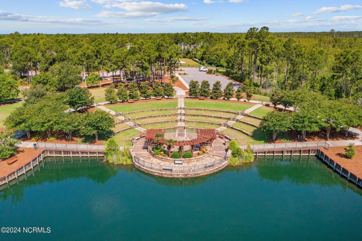 3350 Club Villas Drive