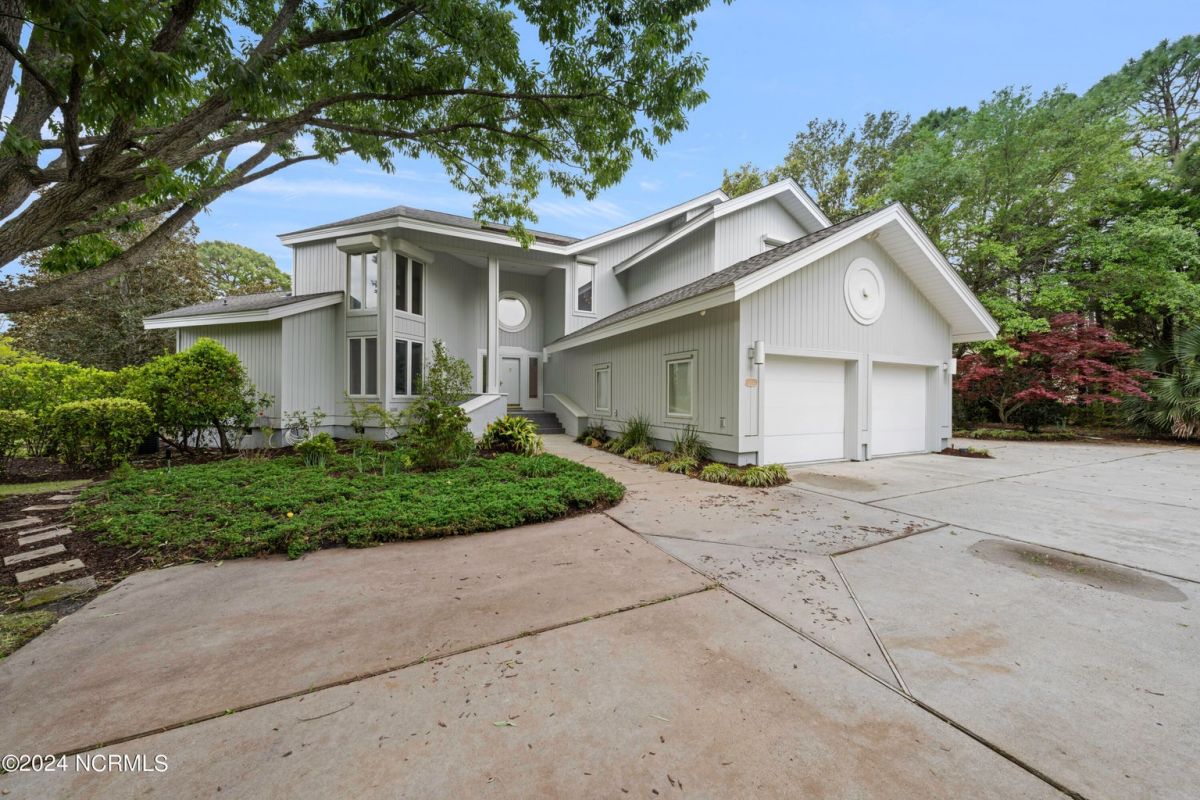 3307 Gordonia Circle