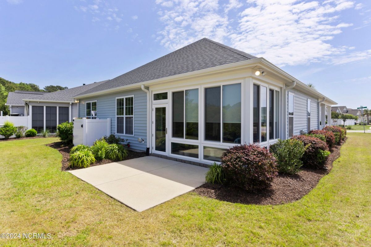 1331 Mauricio Court