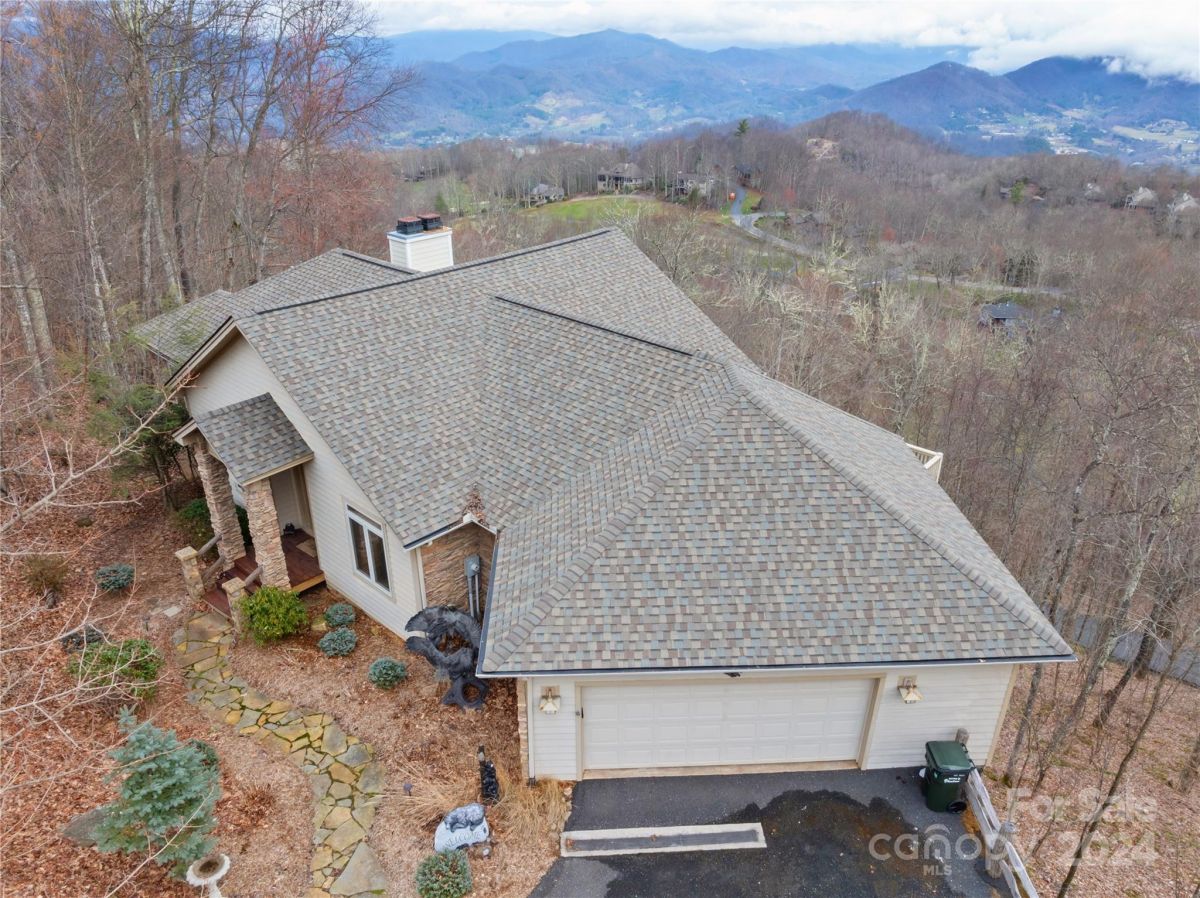 Mountain Air 55+ Active Adult Communities Burnsville, NC Homes