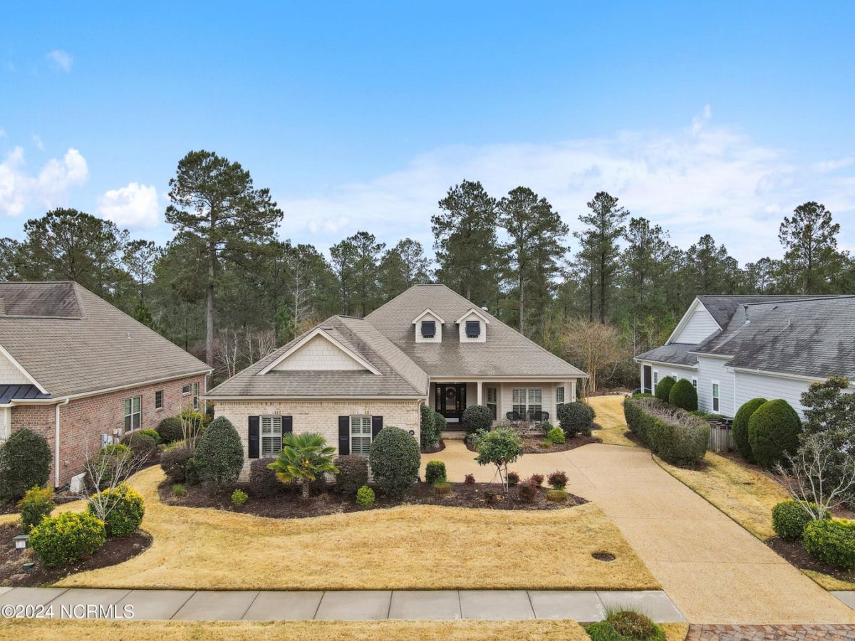 1118 Evangeline Drive