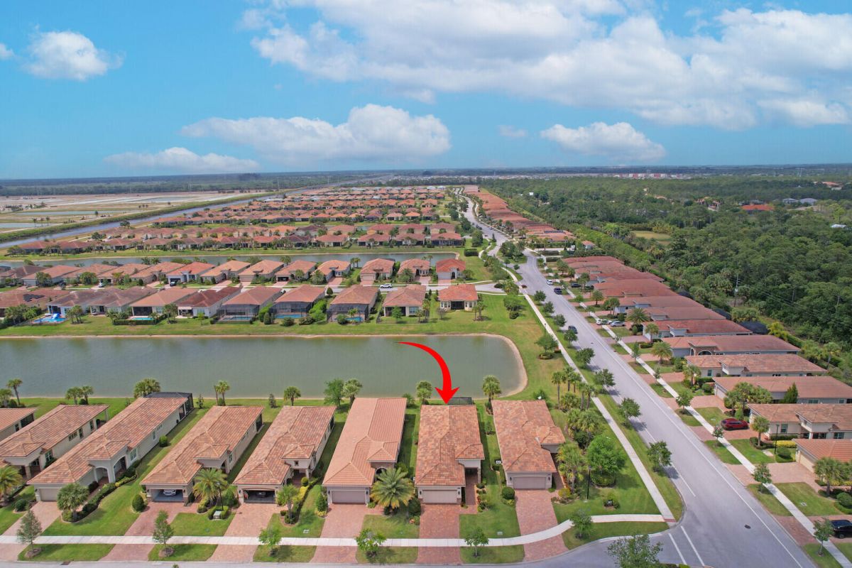 20044 Caserta Way