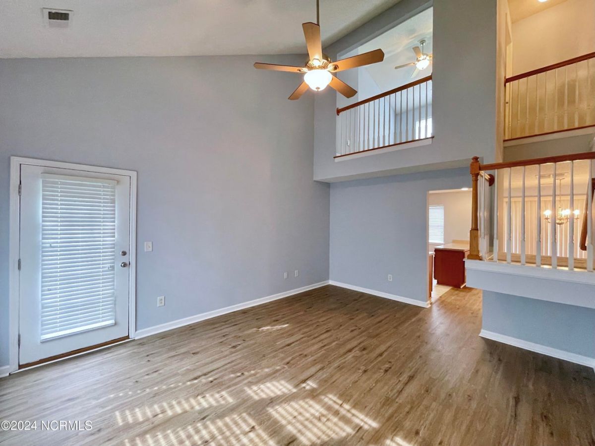 3010 Cedar Creek Lane