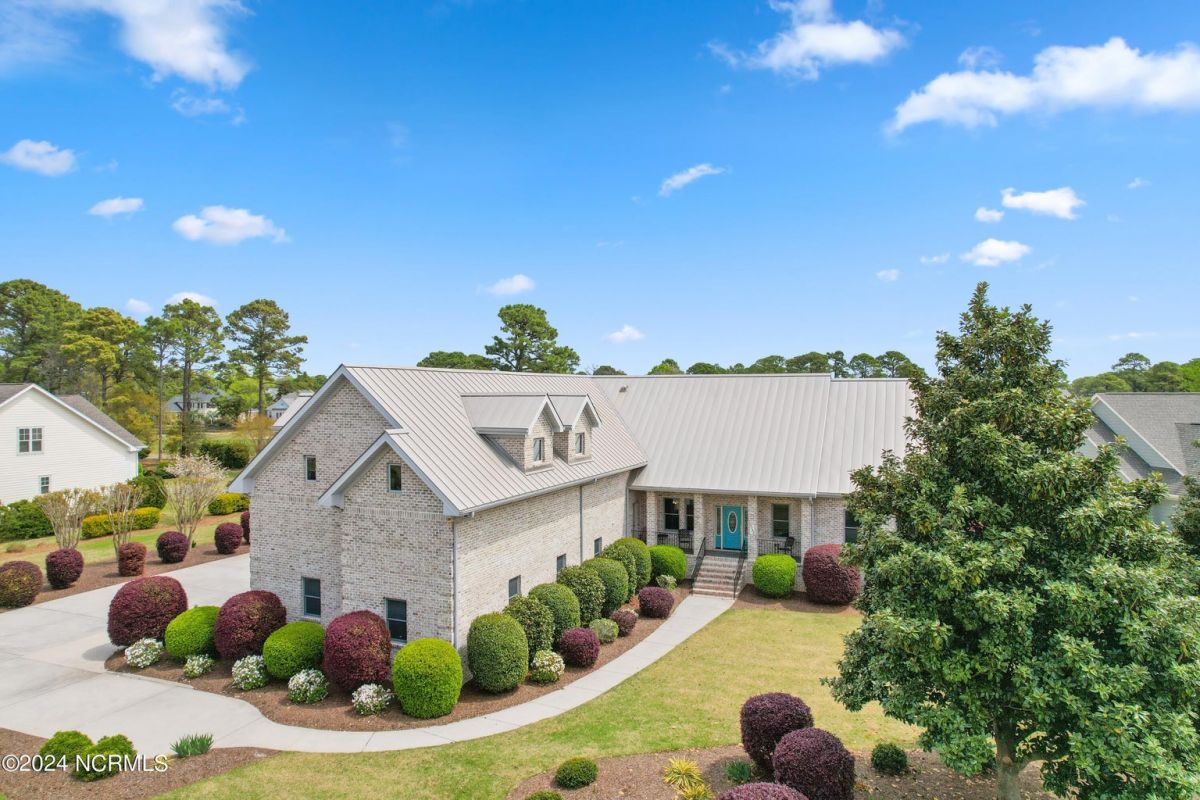 2732 Harbormaster Drive