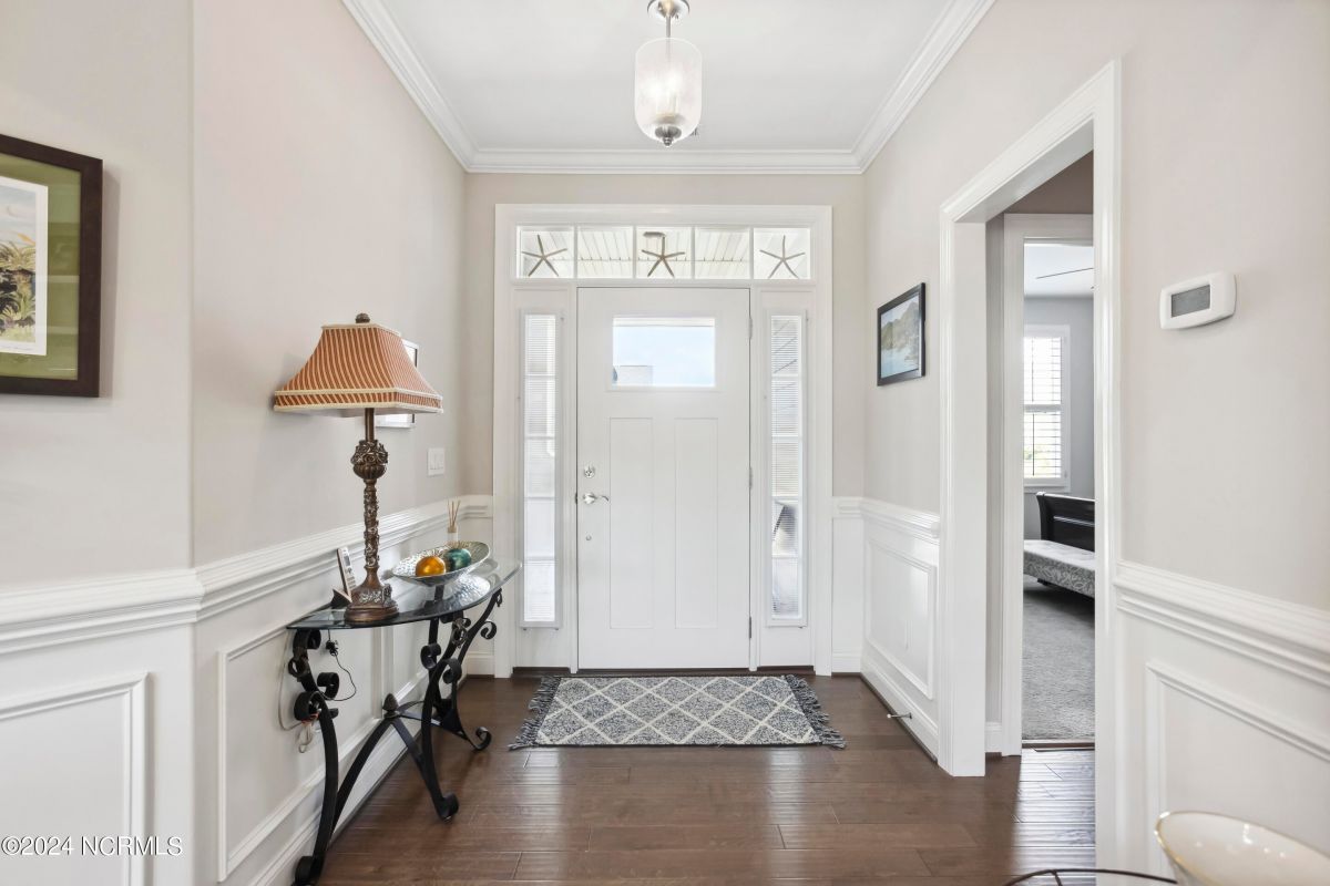 3070 Beachcomber Drive