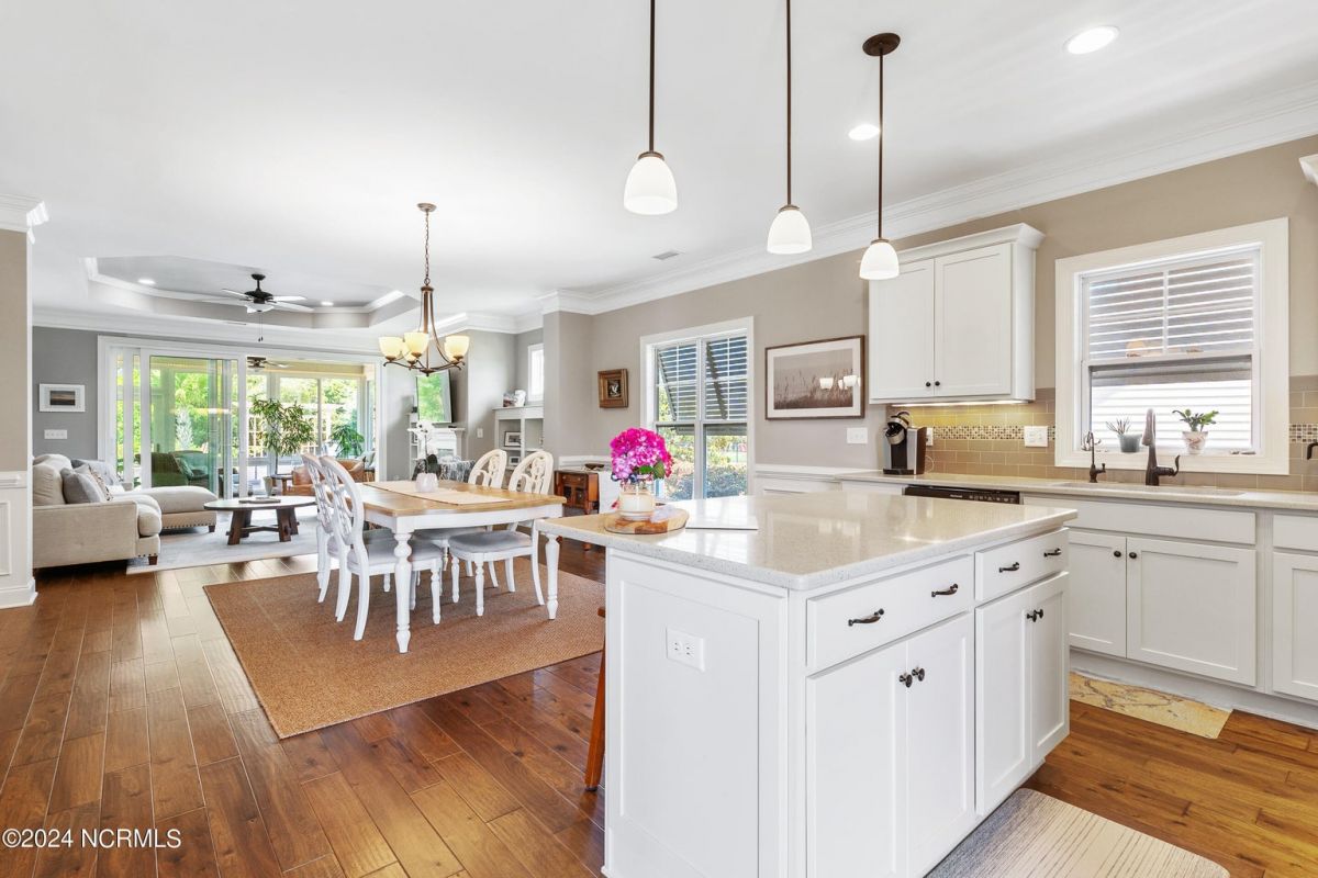 4380 Devonswood Drive