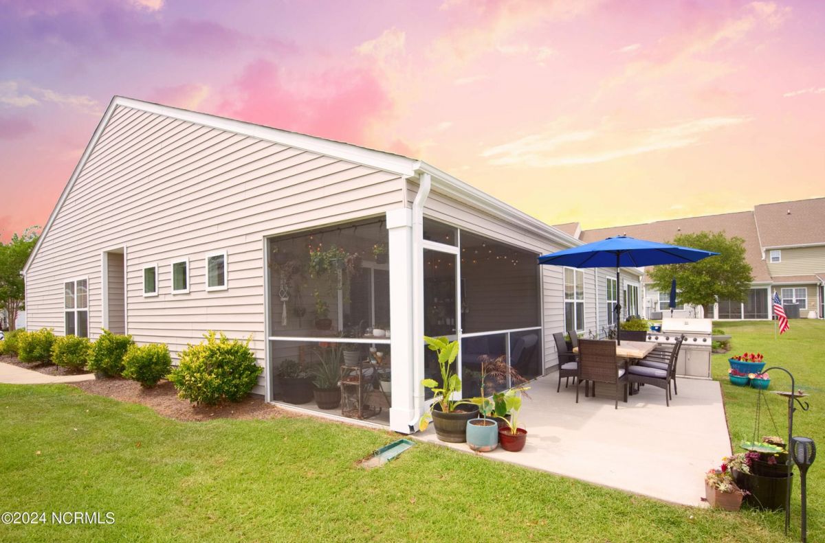 95 Calabash Lakes Boulevard